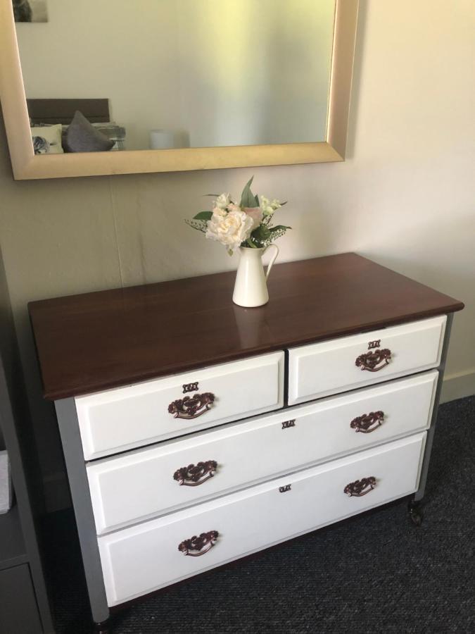 רות'סיי Captivating 2-Bed Apartment In Isle Of Bute מראה חיצוני תמונה