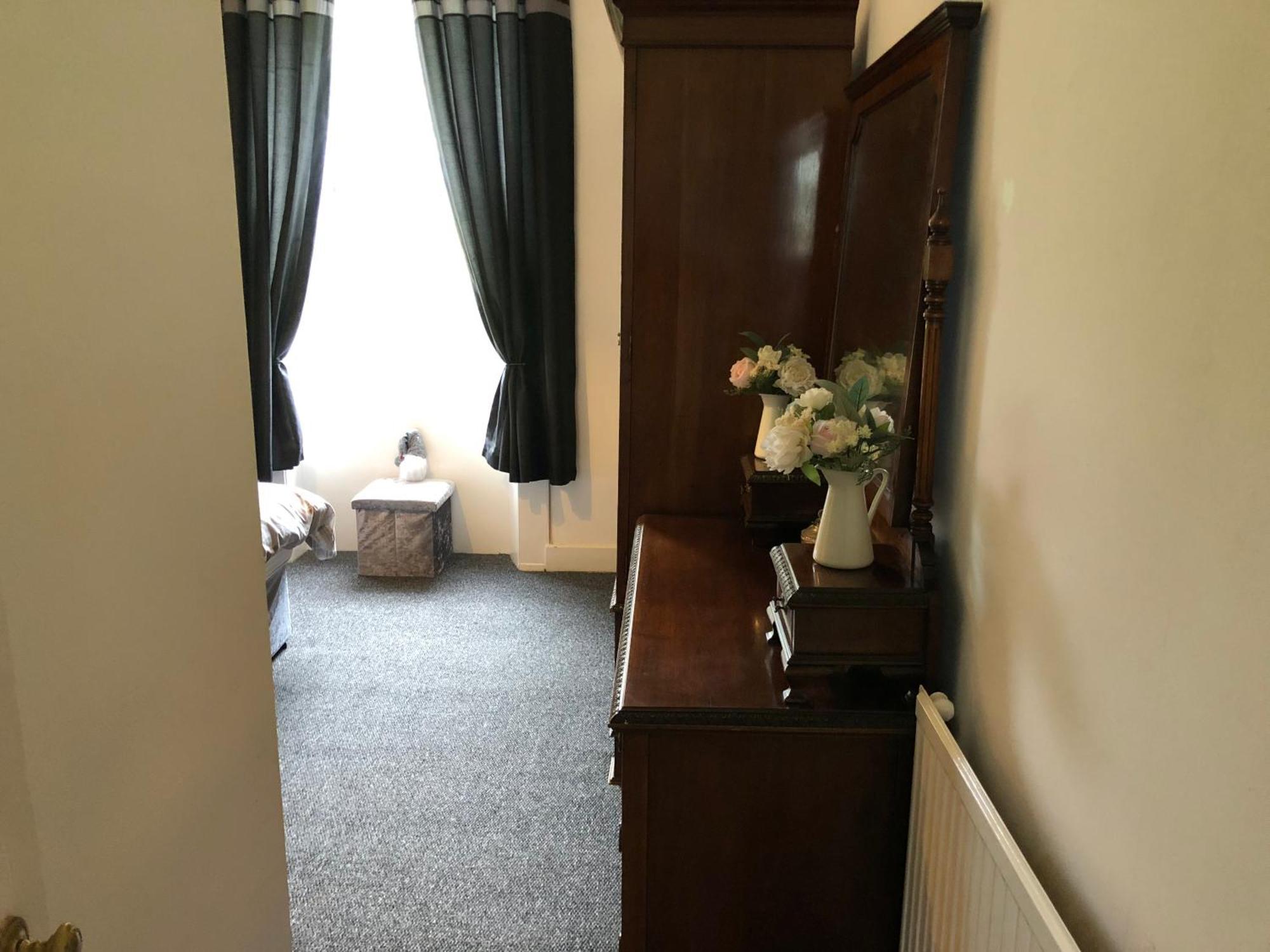 רות'סיי Captivating 2-Bed Apartment In Isle Of Bute מראה חיצוני תמונה